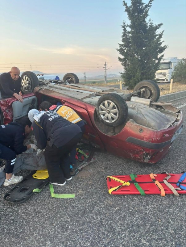 Pazarcık Narlı’da Korkutucu Kaza: Takla Atan Araçta Sıkışan Sürücü Kurtarıldı